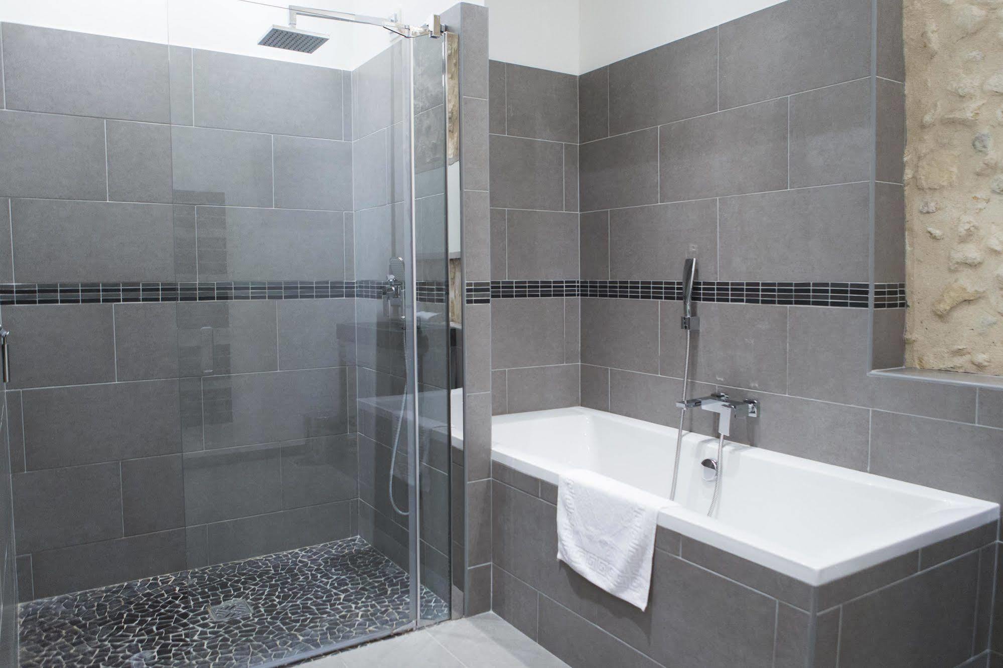 Ausone Beautiful Loft Apartment In Historical Center + Terrace And Parking 보르도 외부 사진