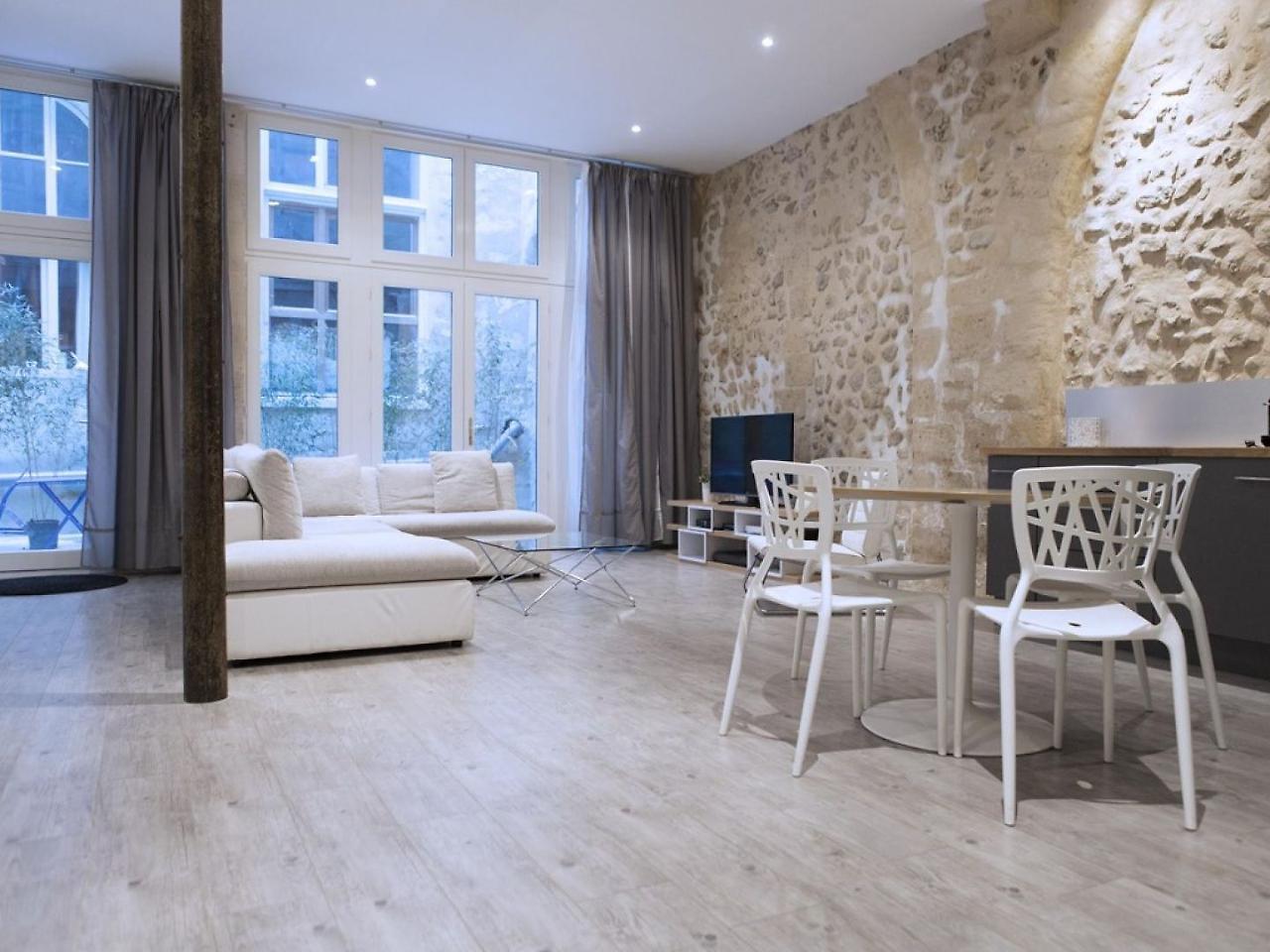 Ausone Beautiful Loft Apartment In Historical Center + Terrace And Parking 보르도 외부 사진